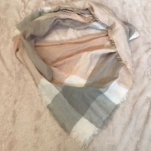 Pink and grey scarf